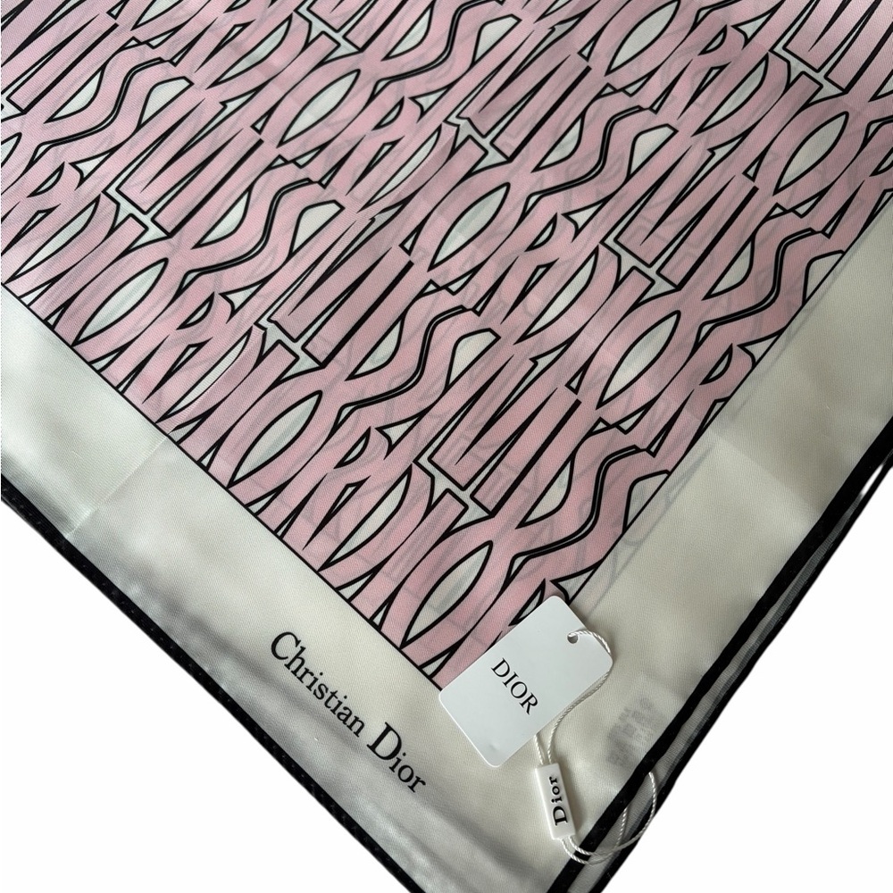 Christian Dior VIP / GWP Shawl Scarf – Light Pink - Picture 6 of 8